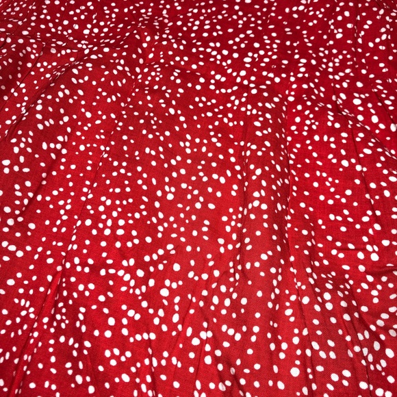 GAP Red with White Spotted Flowy Skirt - Picture 7 of 10